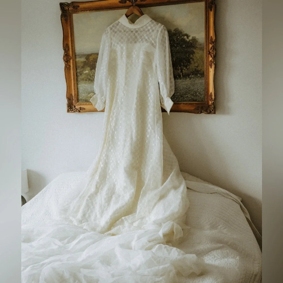 1960s handmade vogue pattern and wedding dress - Picture 5 of 15